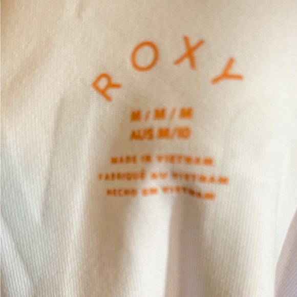 ROXY NWT Enjoy Waves UPF 50 Rashguard - Picture 11 of 12